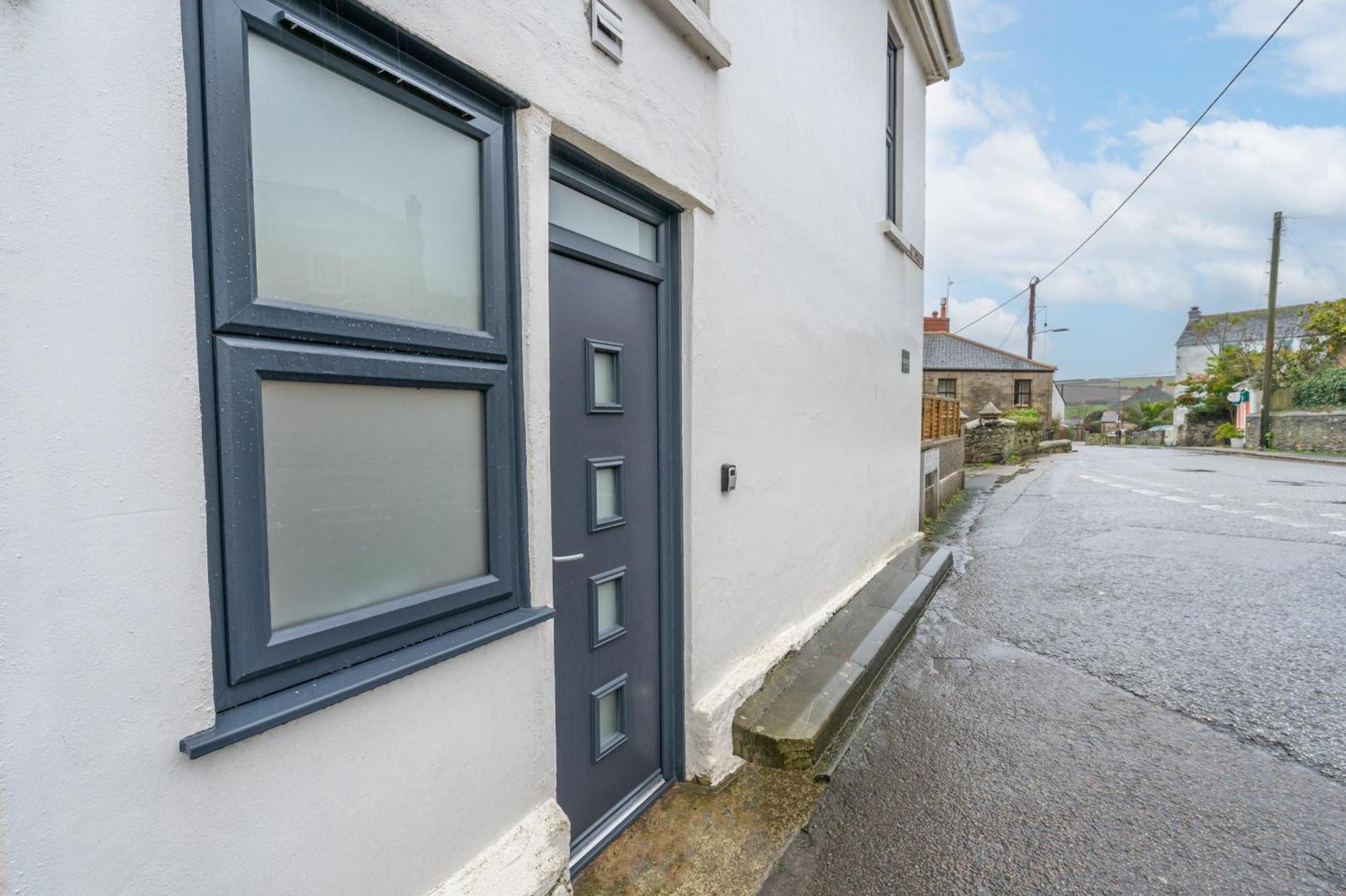 Porthleven B And B Хелстон Экстерьер фото
